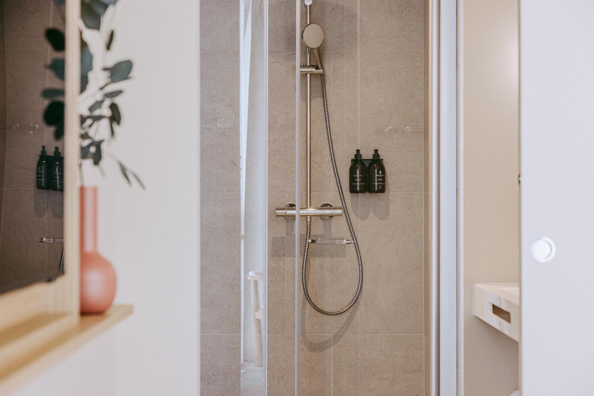 Hotel Sangha Tuluza Zewnętrze zdjęcie